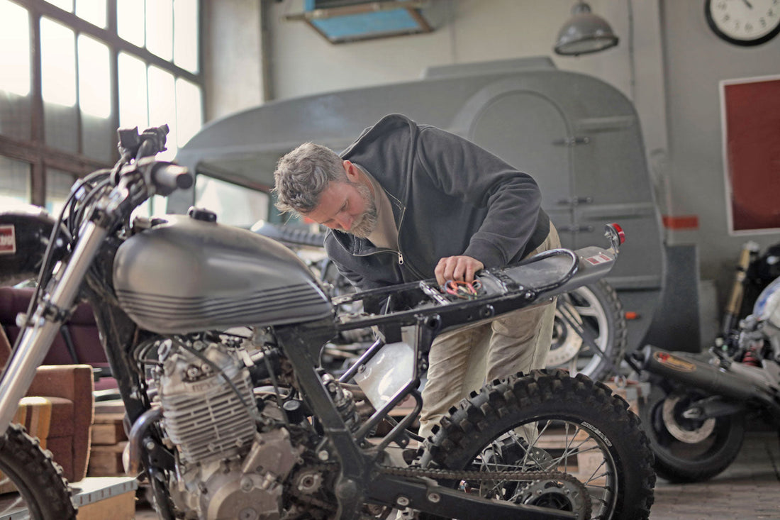 Motorrad auswintern und sicher starten